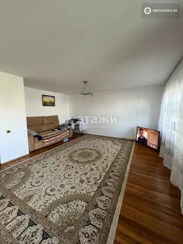 2-комнатная квартира, этаж 5 из 5, 74 м²