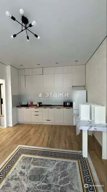 2-комнатная квартира, этаж 2 из 17, 45 м²