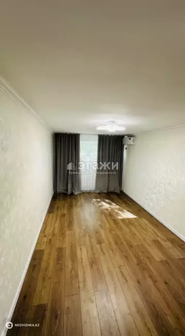 2-комнатная квартира, этаж 2 из 5, 49 м²