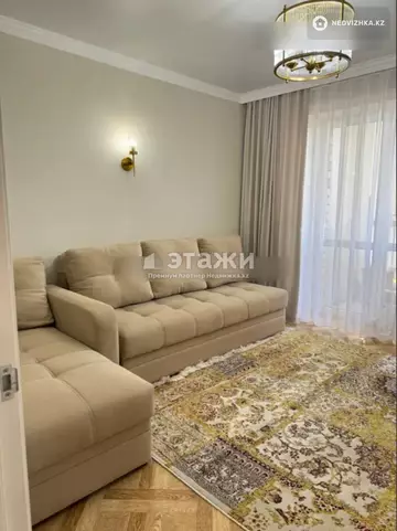 2-комнатная квартира, этаж 3 из 12, 60 м²