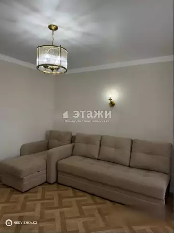 2-комнатная квартира, этаж 3 из 12, 60 м²