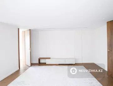 330 м², 8-комнатная квартира, этаж 17 из 17, 330 м², изображение - 76