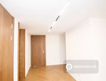 330 м², 8-комнатная квартира, этаж 17 из 17, 330 м², изображение - 50