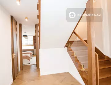 330 м², 8-комнатная квартира, этаж 17 из 17, 330 м², изображение - 17