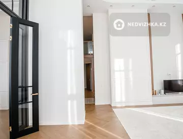 330 м², 8-комнатная квартира, этаж 17 из 17, 330 м², изображение - 4