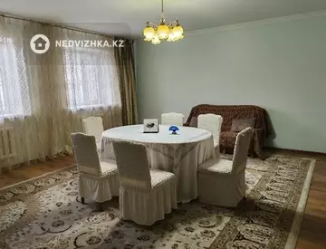 7-комнатный дом, 15 соток, 300 м²