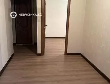 3-комнатная квартира, этаж 3 из 5, 70 м²