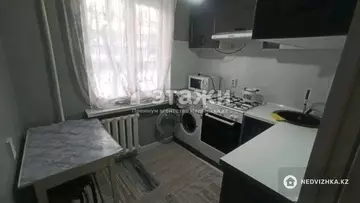 2-комнатная квартира, этаж 1 из 5, 42 м²