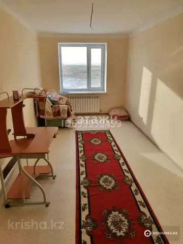 3-комнатная квартира, этаж 2 из 5, 70 м²