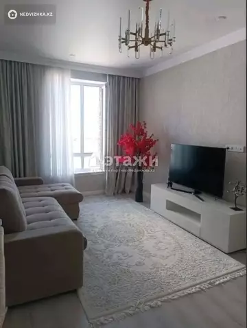 2-комнатная квартира, этаж 8 из 12, 62 м²