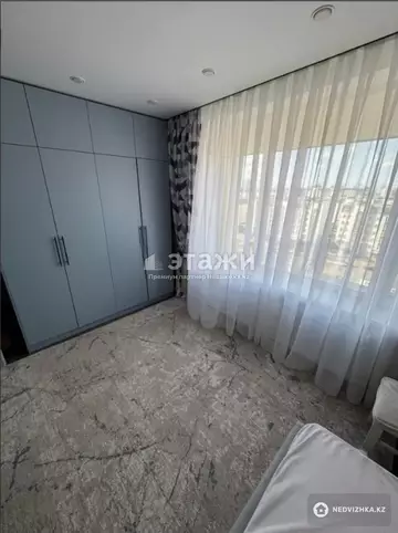 3-комнатная квартира, этаж 10 из 17, 75 м²