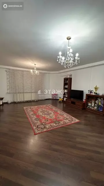 3-комнатная квартира, этаж 3 из 20, 123 м²