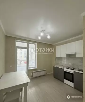 1-комнатная квартира, этаж 2 из 9, 38 м²