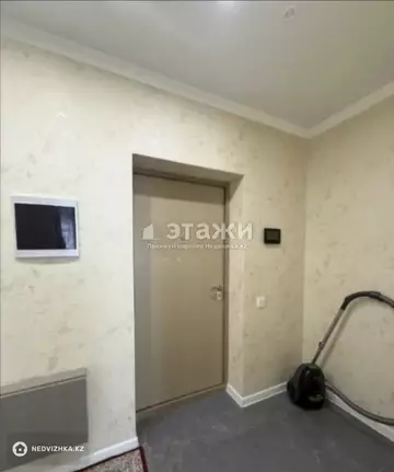 1-комнатная квартира, этаж 2 из 9, 38 м²