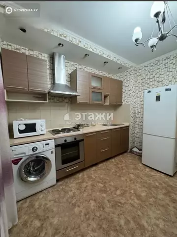 2-комнатная квартира, этаж 2 из 12, 58 м²