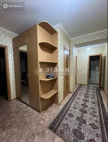 2-комнатная квартира, этаж 2 из 12, 58 м²