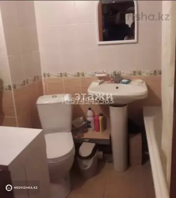 4-комнатная квартира, этаж 5 из 5, 64 м²