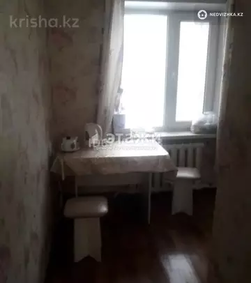 4-комнатная квартира, этаж 5 из 5, 64 м²