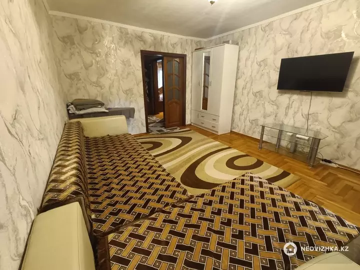 64 м², 3-комнатная квартира, этаж 2 из 4, 64 м², изображение - 1
