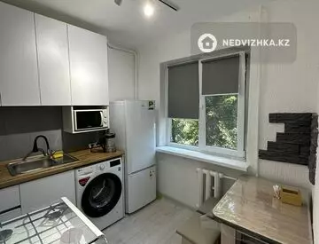 2-комнатная квартира, этаж 2 из 5, 47 м²