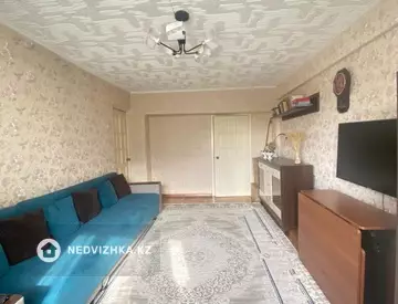 3-комнатная квартира, этаж 3 из 5, 57 м²