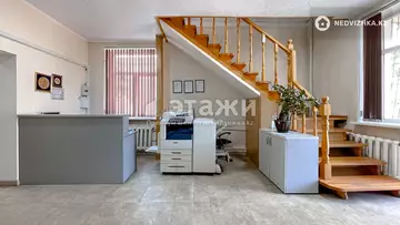 Офисное помещение, этаж 2 из 3, 186 м²