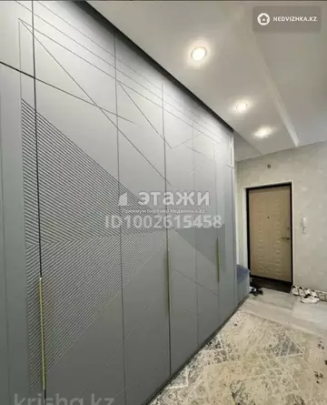 3-комнатная квартира, этаж 2 из 10, 90 м²