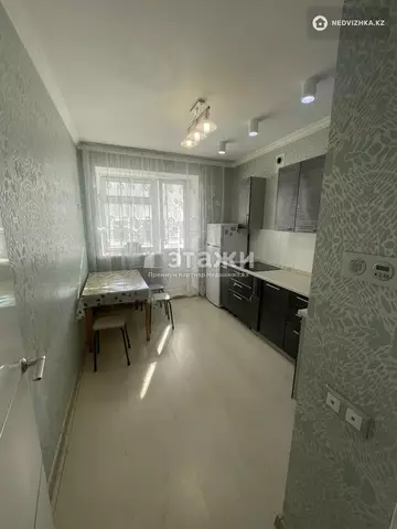 2-комнатная квартира, этаж 8 из 10, 65 м²