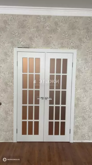 1-комнатная квартира, этаж 14 из 17, 70 м²