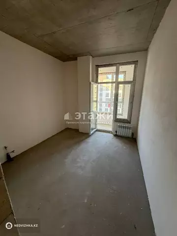 3-комнатная квартира, этаж 7 из 9, 80 м²