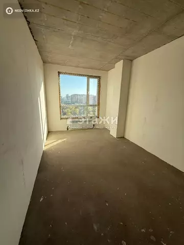 3-комнатная квартира, этаж 7 из 9, 80 м²