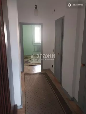 2-комнатная квартира, этаж 4 из 9, 67 м²