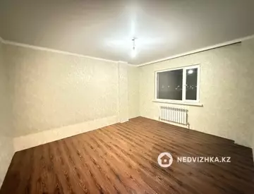 1-комнатная квартира, этаж 2 из 5, 40 м²