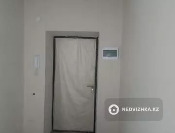 3-комнатная квартира, этаж 2 из 5, 90 м²