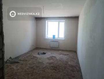 3-комнатная квартира, этаж 2 из 5, 90 м²