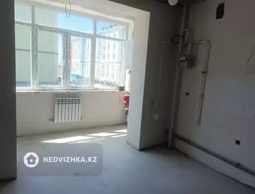 3-комнатная квартира, этаж 2 из 5, 90 м²