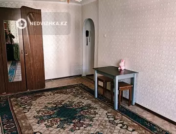 1-комнатная квартира, этаж 3 из 5, 32 м²