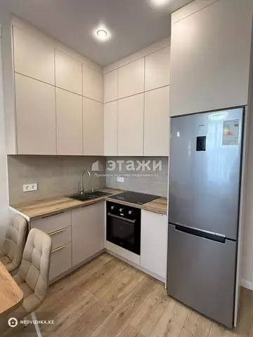 3-комнатная квартира, этаж 17 из 18, 69 м²