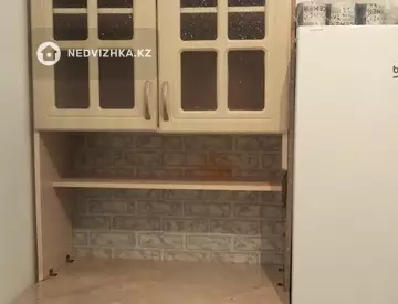 2-комнатная квартира, этаж 2 из 5, 69 м², На длительный срок