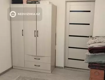 2-комнатная квартира, этаж 2 из 5, 69 м², На длительный срок