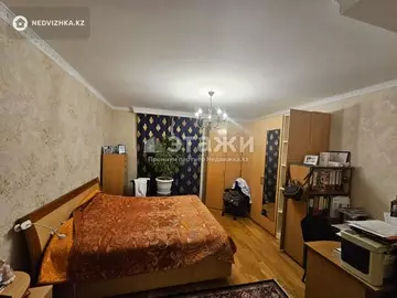 3-комнатная квартира, этаж 1 из 9, 144 м²
