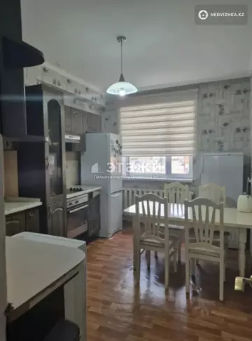3-комнатная квартира, этаж 1 из 6, 93 м²