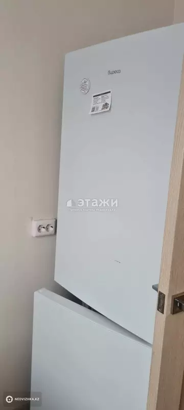 2-комнатная квартира, этаж 3 из 9, 62 м²