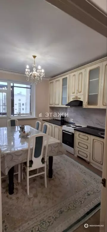 2-комнатная квартира, этаж 10 из 14, 76 м²