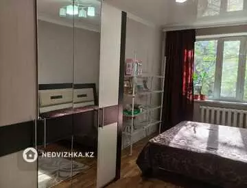 3-комнатная квартира, этаж 2 из 5, 63 м²