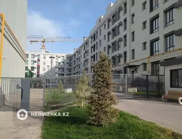 2-комнатная квартира, этаж 5 из 5, 80 м²