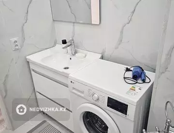 60 м², 2-комнатная квартира, этаж 1 из 12, 60 м², посуточно, изображение - 6
