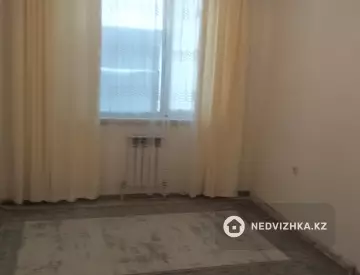 2-комнатная квартира, этаж 2 из 5, 69 м², На длительный срок