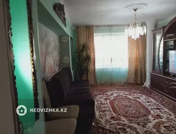 3-комнатная квартира, этаж 1 из 5, 66 м²