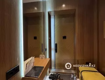 5-комнатный дом, 5 соток, 330 м², на длительный срок